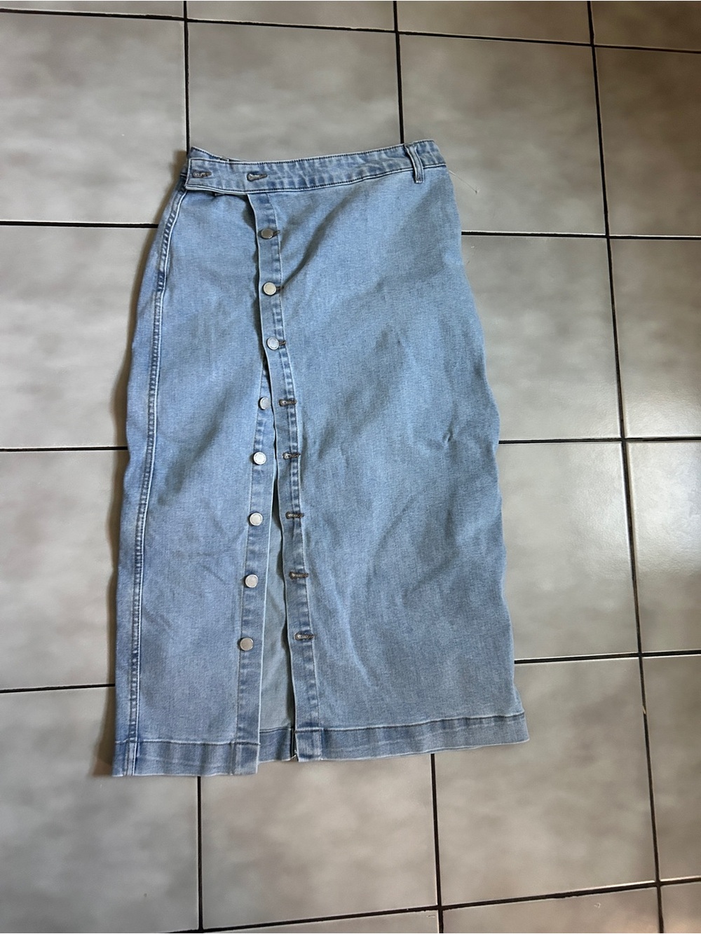 Oat New York Light Blue Denim Button-Front Midi Skirt